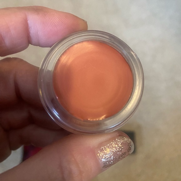 Ipsy five (5) piece neutral beauty bundle with Ipsy bag - Picture 11 of 11